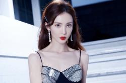 开云体育官方网站-京多安满分神迹点燃赛场，袋鼠军团强势攻克圣马梅斯