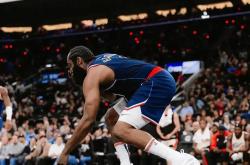 开云APP-湖人碾压篮网，哈登关键制胜