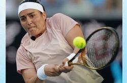 开云体育入口-网球明星选手受伤退赛，引发热议