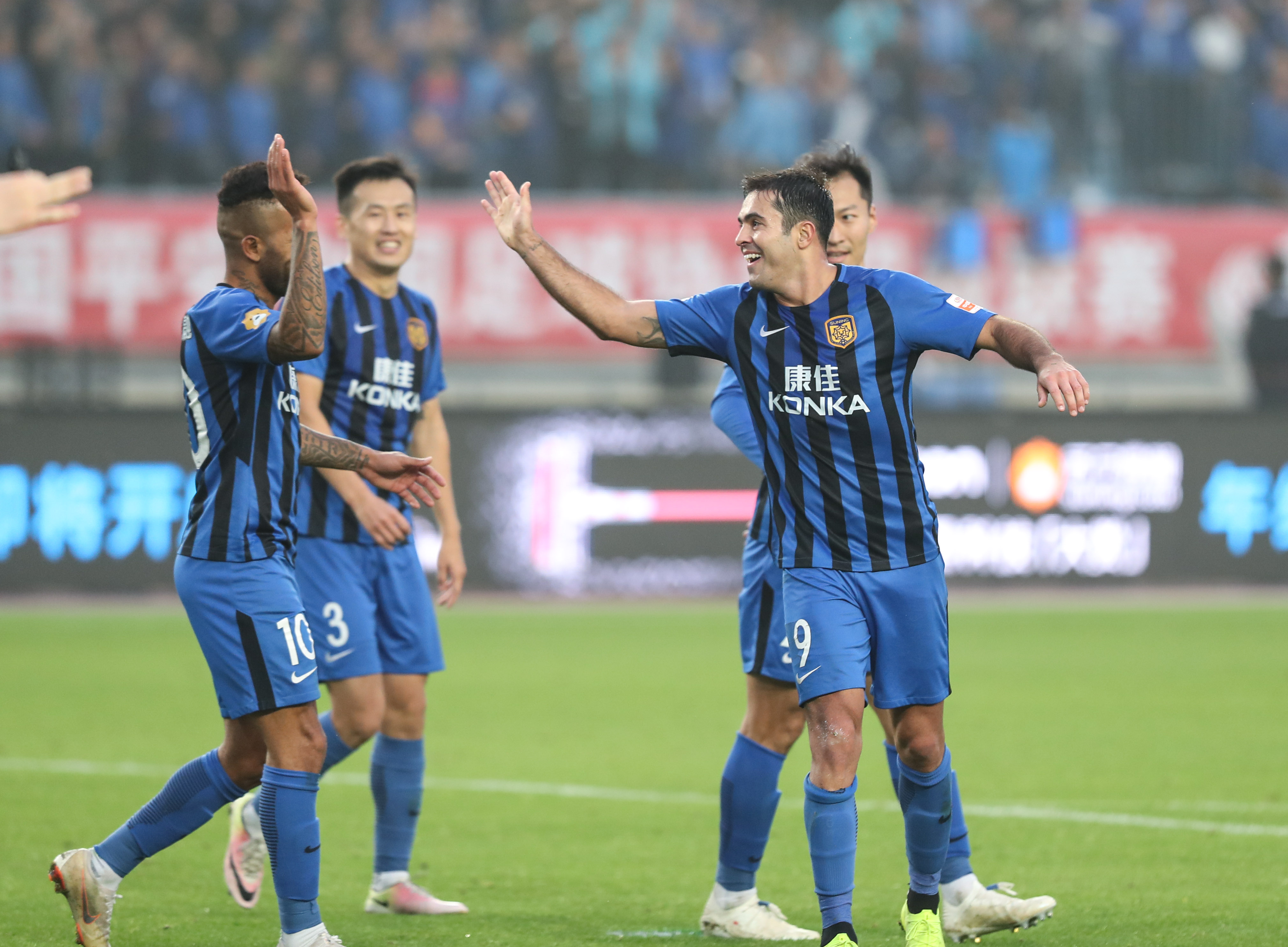 江苏苏宁表现出色，取得连胜