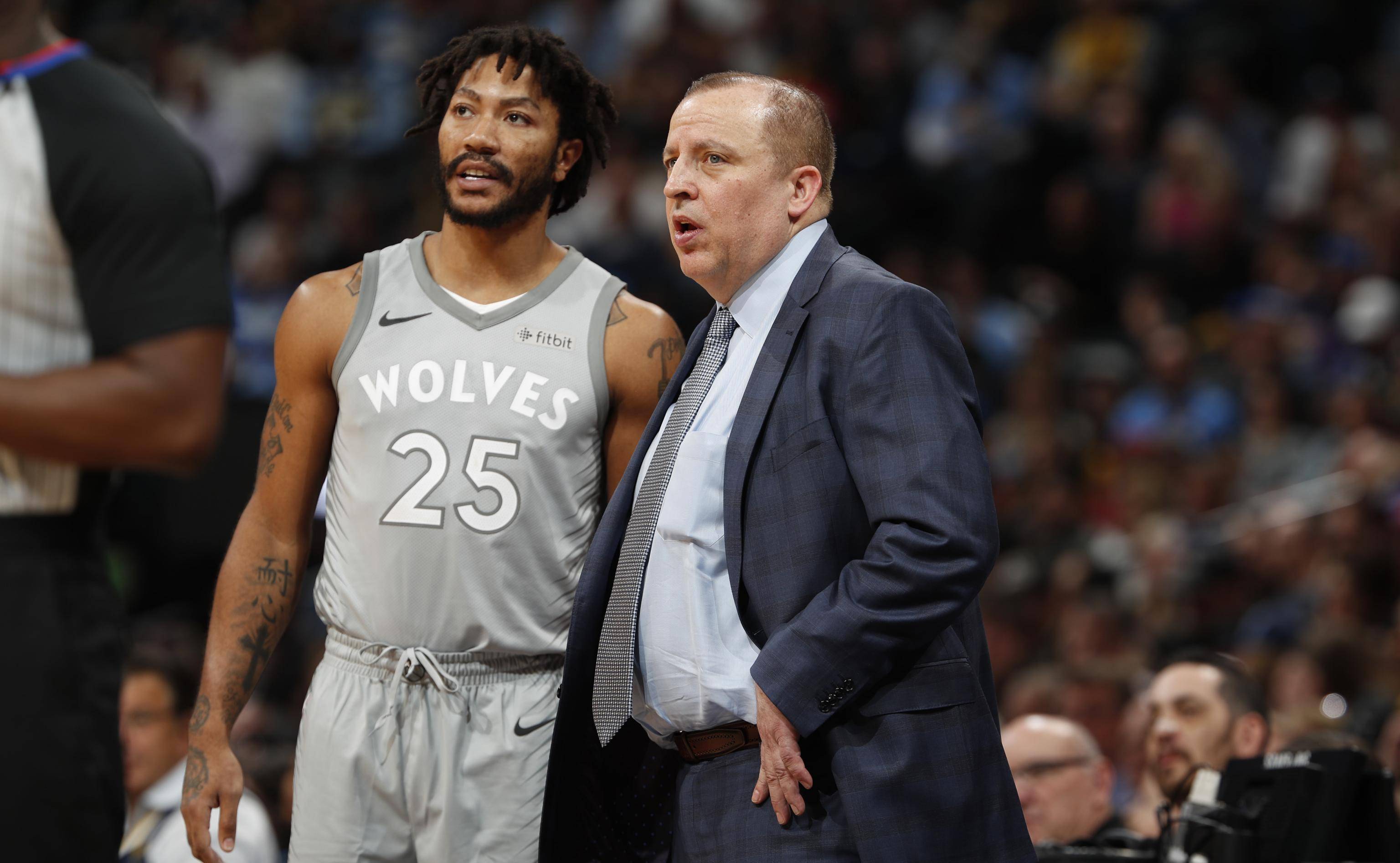 罗斯投中绝杀，活塞击败魔术的简单介绍