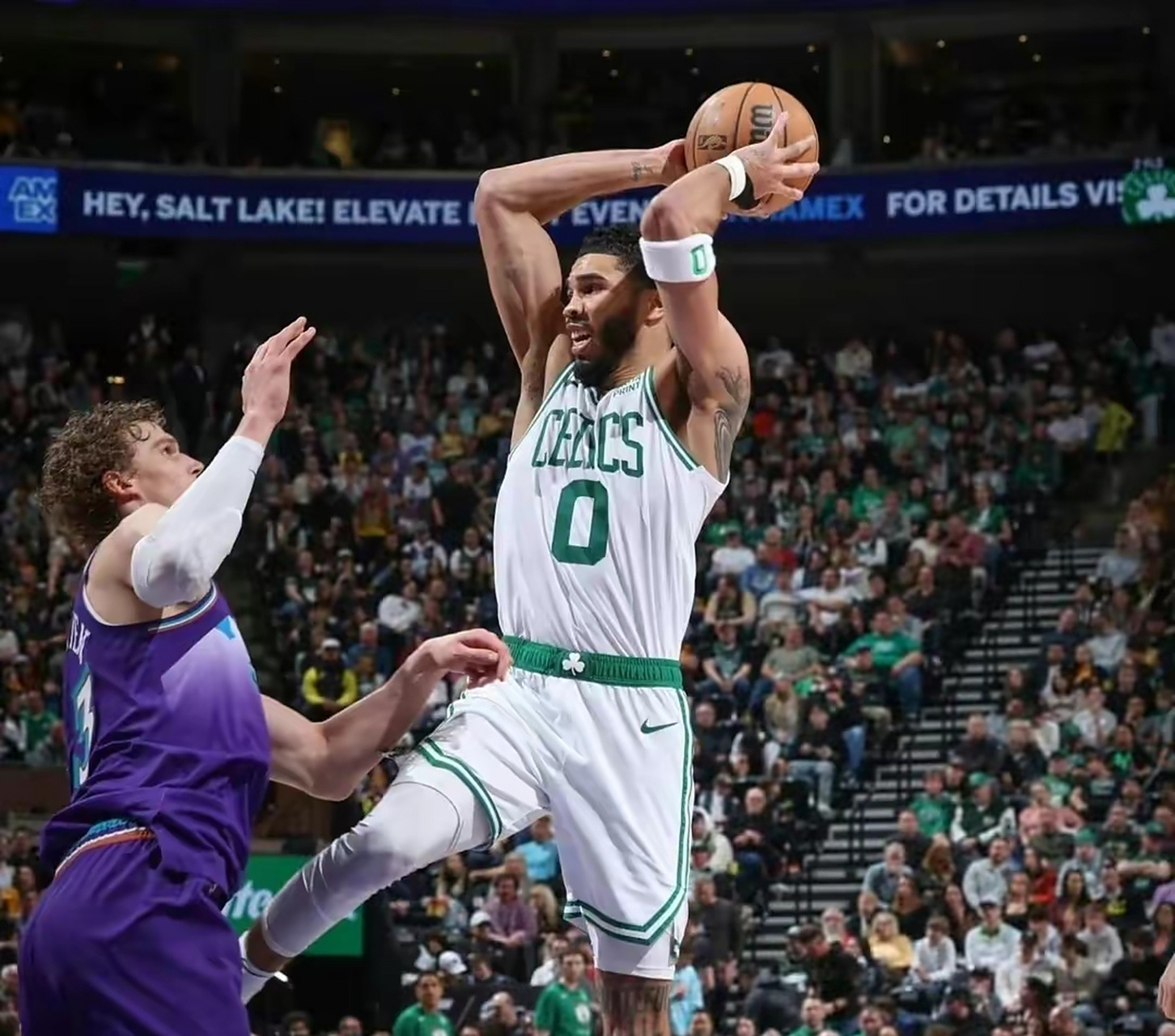 骑士擒鹈鹕，塔图姆全场25+6