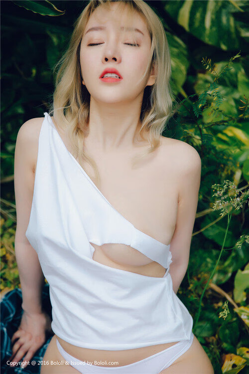 温布利雨夜,贝林厄姆一锤定音,当细腻传控遭遇铁血防线